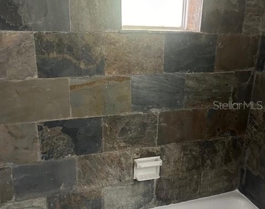 1802 Lucerne Terrace - Photo Thumbnail 5
