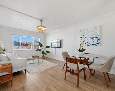 3575 Gulf Boulevard - Photo Thumbnail 4