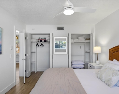 3575 Gulf Boulevard - Photo Thumbnail 17