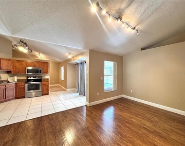 820 Briargrove Avenue - Photo Thumbnail 6