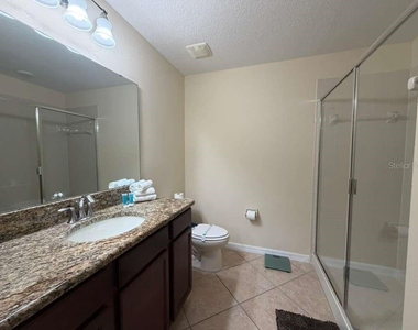 8931 Azalea Sands Lane - Photo Thumbnail 11