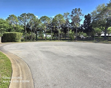 1027 Balmoral Drive - Photo Thumbnail 32