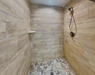 904 W Rum Place - Photo Thumbnail 9