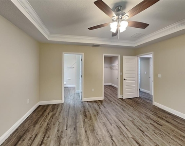 904 W Rum Place - Photo Thumbnail 6