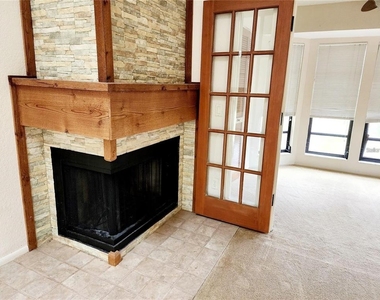 4356 Middlebrook Road - Photo Thumbnail 7