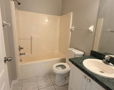 1054 Claudia Street - Photo Thumbnail 13