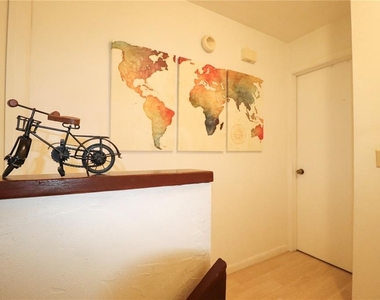 2300 Sw 43rd Street - Photo Thumbnail 20