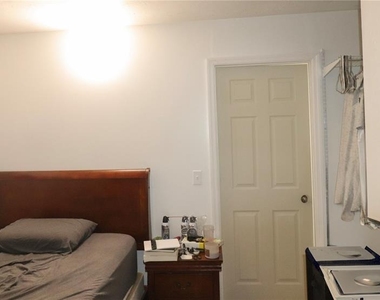2300 Sw 43rd Street - Photo Thumbnail 15