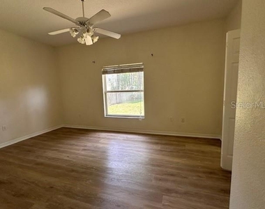 745 Crane Avenue - Photo Thumbnail 13