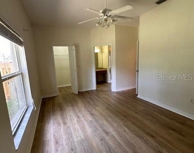 745 Crane Avenue - Photo Thumbnail 16