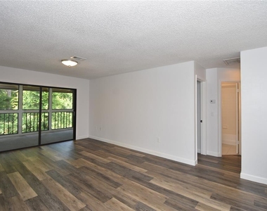 4 Southbury Court - Photo Thumbnail 19
