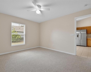 83 Lynbrook Drive - Photo Thumbnail 19