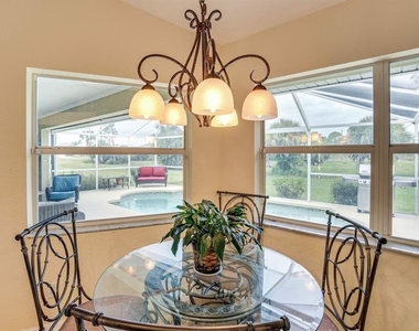 289 W Pine Valley Lane - Photo Thumbnail 8