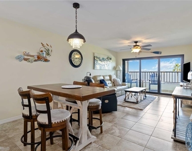 1500 Park Beach Circle - Photo Thumbnail 9