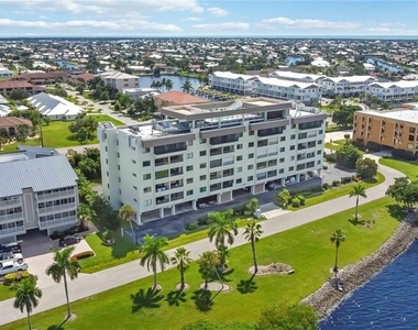1500 Park Beach Circle - Photo Thumbnail 35