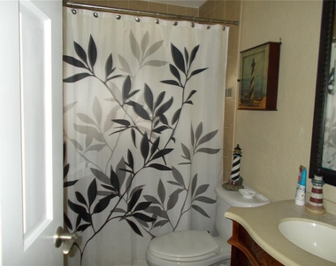 6960 Malton Street - Photo Thumbnail 28