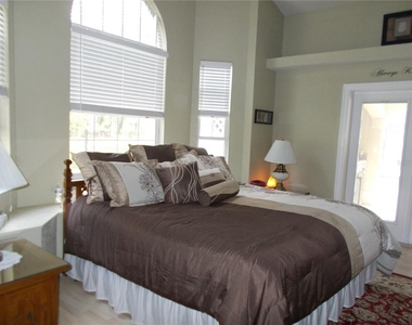 6960 Malton Street - Photo Thumbnail 12