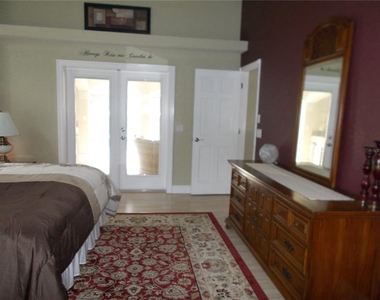 6960 Malton Street - Photo Thumbnail 13