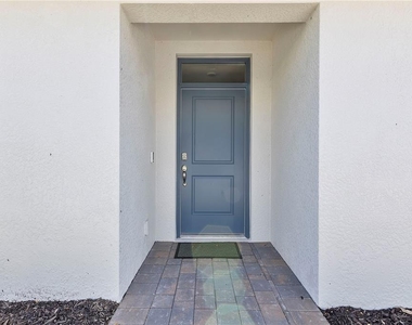 17639 Wild Iris Lane - Photo Thumbnail 2