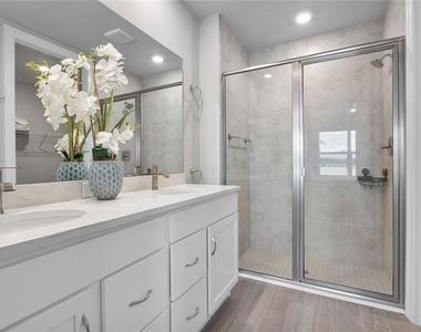 17639 Wild Iris Lane - Photo Thumbnail 16