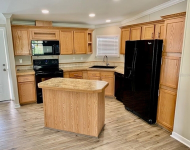 6632 Jack Street - Photo Thumbnail 2