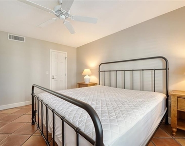 800 Benjamin Franklin Drive - Photo Thumbnail 18