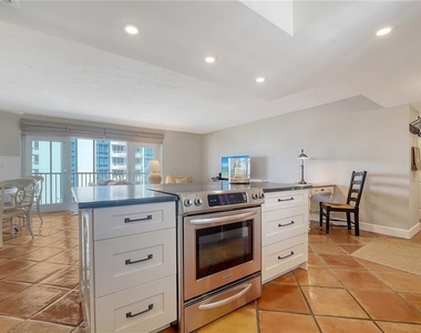 800 Benjamin Franklin Drive - Photo Thumbnail 7