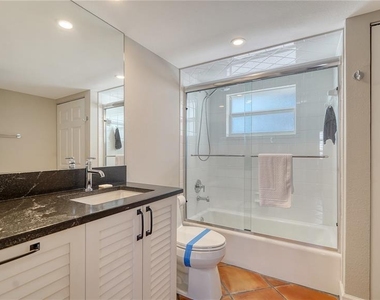800 Benjamin Franklin Drive - Photo Thumbnail 19