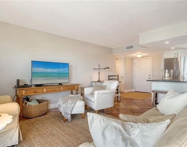 800 Benjamin Franklin Drive - Photo Thumbnail 5