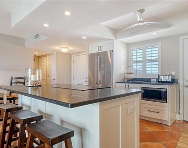 800 Benjamin Franklin Drive - Photo Thumbnail 11