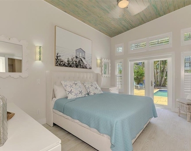 5628 Cape Leyte Drive - Photo Thumbnail 53
