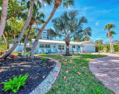 5628 Cape Leyte Drive - Photo Thumbnail 12