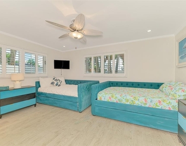 5628 Cape Leyte Drive - Photo Thumbnail 62