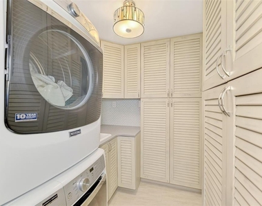 5628 Cape Leyte Drive - Photo Thumbnail 68