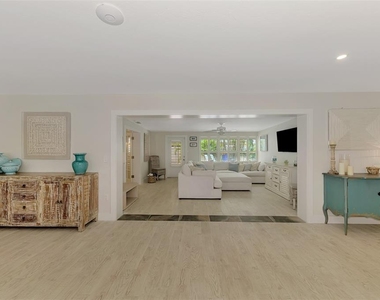 5628 Cape Leyte Drive - Photo Thumbnail 37