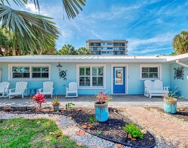 5628 Cape Leyte Drive - Photo Thumbnail 15