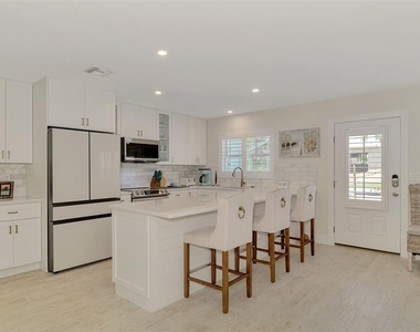 5628 Cape Leyte Drive - Photo Thumbnail 31
