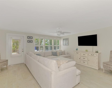 5628 Cape Leyte Drive - Photo Thumbnail 38