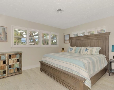 5628 Cape Leyte Drive - Photo Thumbnail 65