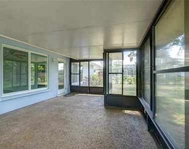 3024 Chase Circle - Photo Thumbnail 23