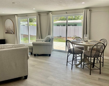 6312 S Lockwood Ridge Road - Photo Thumbnail 12