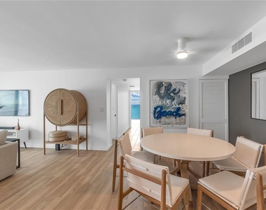 2301 Gulf Of Mexico Drive - Photo Thumbnail 15