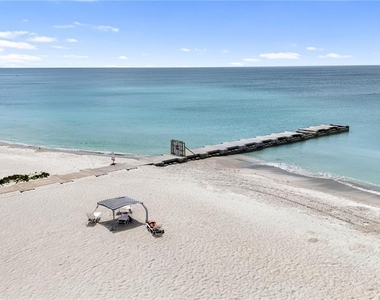 2301 Gulf Of Mexico Drive - Photo Thumbnail 5