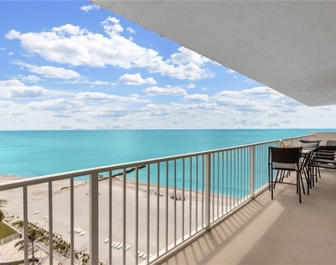 2301 Gulf Of Mexico Drive - Photo Thumbnail 28