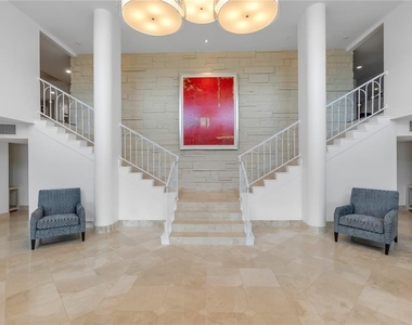 2301 Gulf Of Mexico Drive - Photo Thumbnail 37