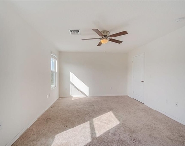 4838 San Palermo Drive - Photo Thumbnail 17