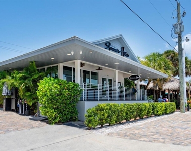 4660 Ocean Boulevard - Photo Thumbnail 35
