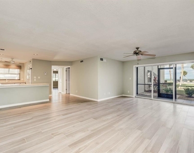 4660 Ocean Boulevard - Photo Thumbnail 20