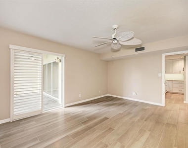4660 Ocean Boulevard - Photo Thumbnail 23