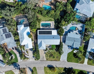 431 Island Circle - Photo Thumbnail 52